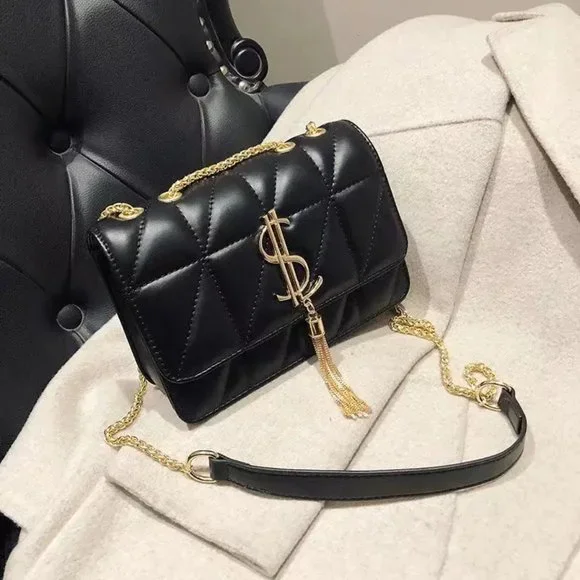 Black rhombus quilted shoulder bag - Picture 1 of 3